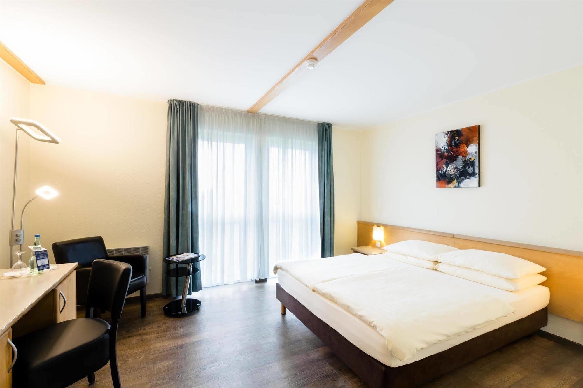Best Western Euro Hotel 贡德朗日 外观 照片